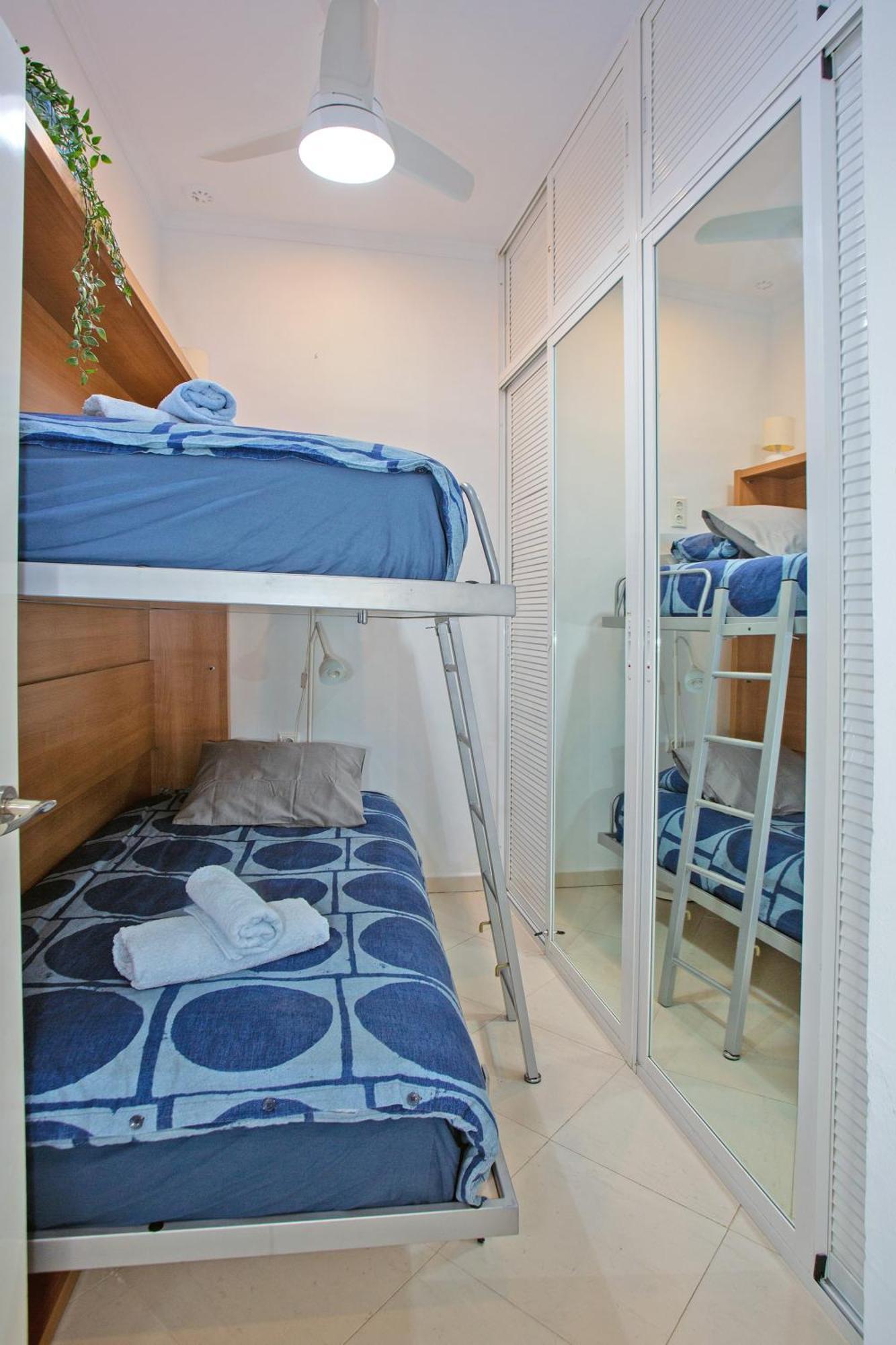 Cadizz- El Faro Del Manteca Apartment Ngoại thất bức ảnh